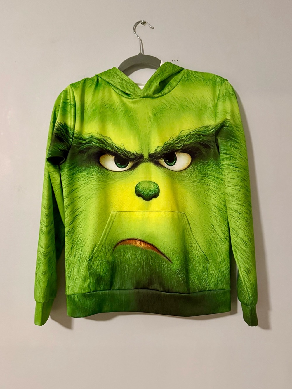 Green Grinch Face Hoodie Youth Large.